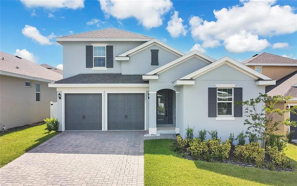 5 bed, 3.5 bath, 3167 sqft, $3,900 — Photo 1