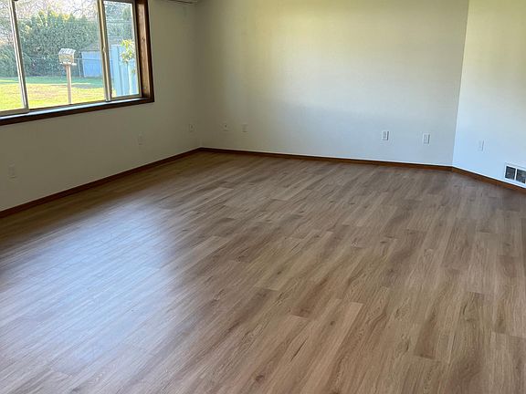 4th image of 6109B NE Bonner Dr #6109B