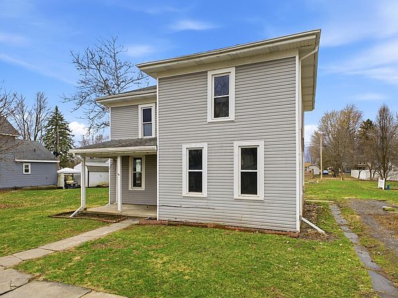 3rd image of 327 N High St