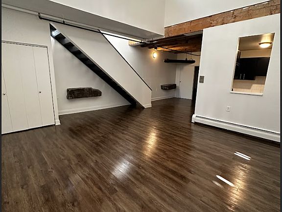 5th image of 15 Taylor St #C018