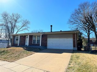 5349 Victron Dr, Saint Louis, MO