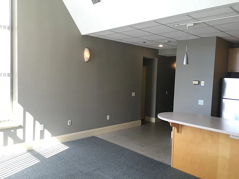 40 Hanover St #40 — Photo 27