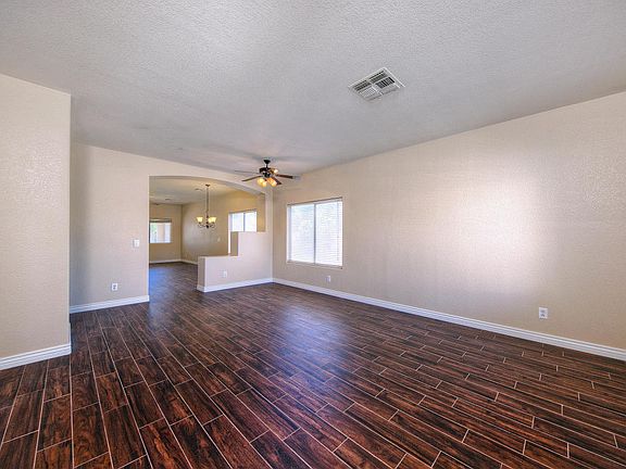 3rd image of 3663 E Longhorn Dr