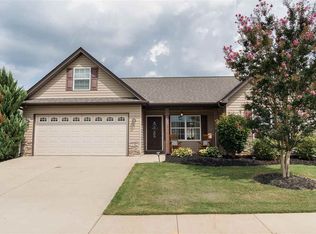 822 Dove Creek Ct, Boiling Springs, SC 29316