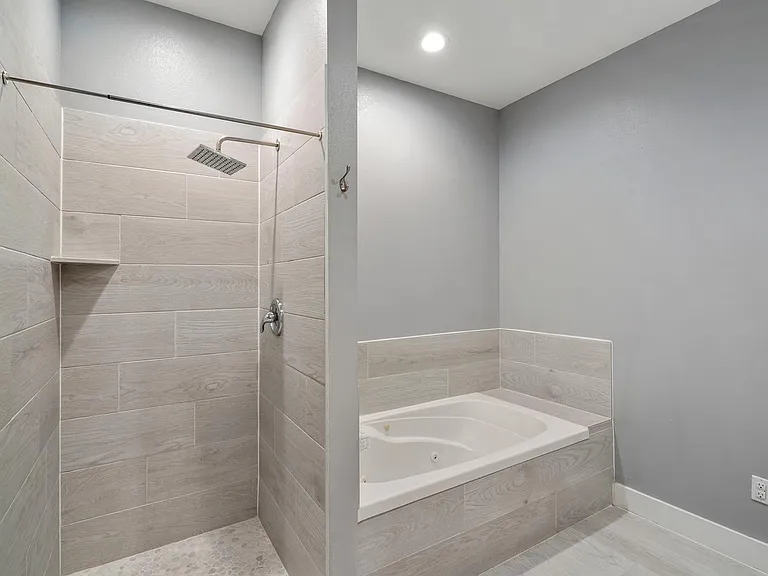 3700 Pueblo St — Photo 13