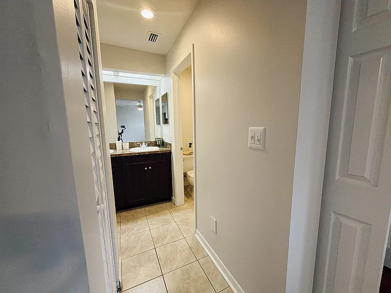 208 S Habana Ave #208B — Photo 20