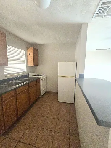 2443 N Treat Ave Photo 1