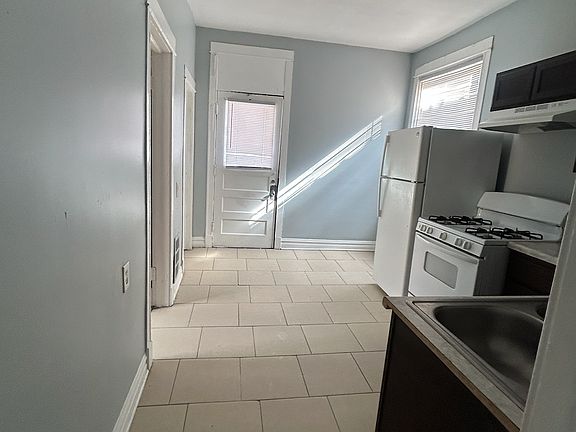 2nd image of 7457-59 S Champlain Ave #2N
