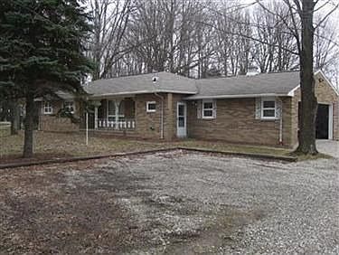 2nd image of 10585 W 130th St