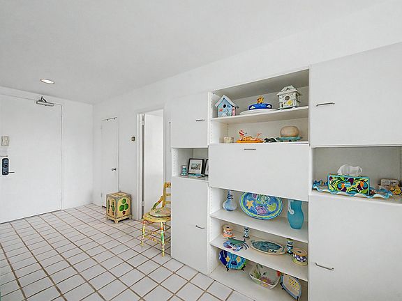 3rd image of 5000 Boardwalk APT 1713