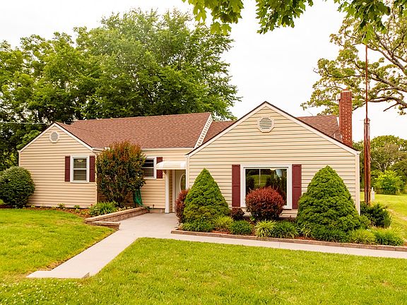 3rd image of 3973 County Road 1675