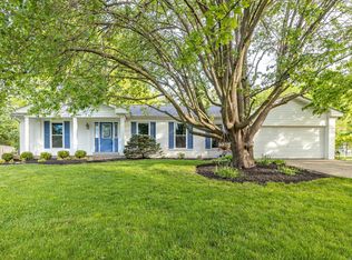 329 Glan Tai Dr, Ballwin, MO