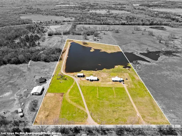 385 County Road 3104, Pittsburg, TX 75686