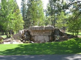 60672 SW Golf Village Loop, Bend, OR 97702