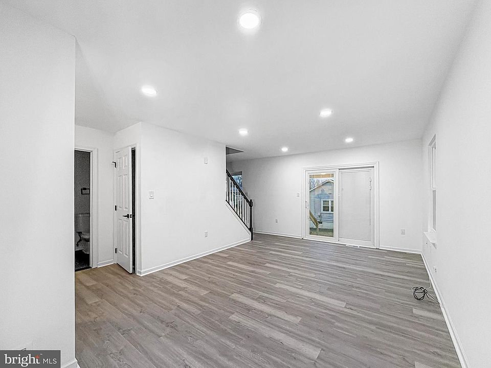 1st image of 206 Liberty Blvd