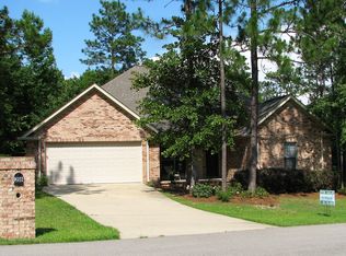 28 Parker Rdg, Petal, MS 39465