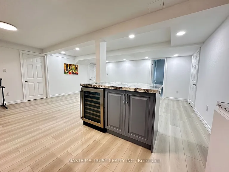 51 Farmstead Rd — Photo 3
