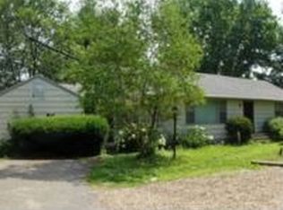 180 Belchertown Rd, Amherst, MA 01002