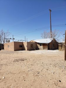 2808 Arenal Rd SW, Albuquerque, NM, 87105
