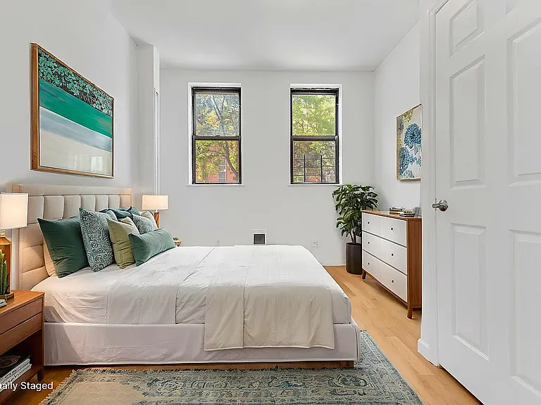 132 Norman Ave #2L — Photo 1