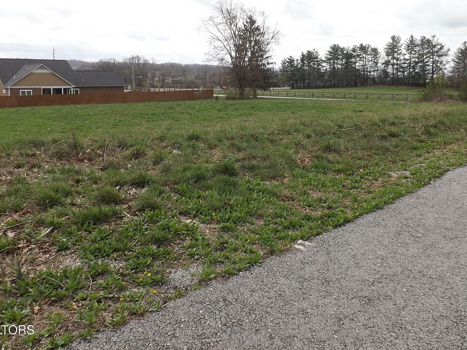 1st image of 112 Auggie Belle Ln