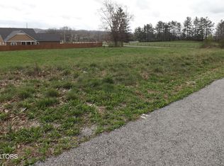 112 Auggie Belle Ln, Speedwell, TN 37870