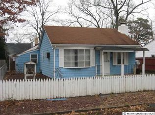 9 Roosevelt Dr, Brick, NJ 08724