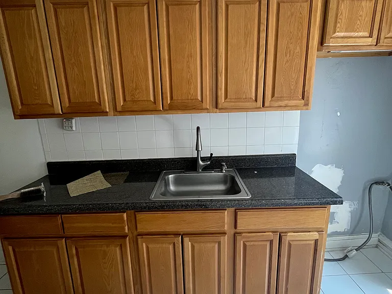 3320 Avenue H #6E — Photo 4