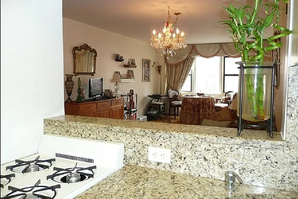Sold by Corcoran | media 6