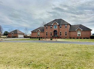 1336 Shallow Lake Cir, Hopkinsville, KY 42240