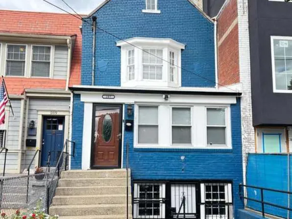 207 Kennedy St NW #1A, Washington, DC 20011