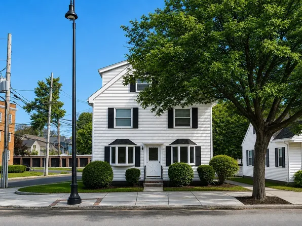 306 Main St, Wakefield, MA 01880