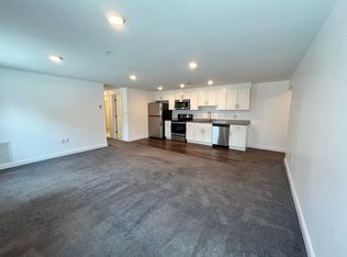120 Wayland Ave #5B, Providence, RI 02906