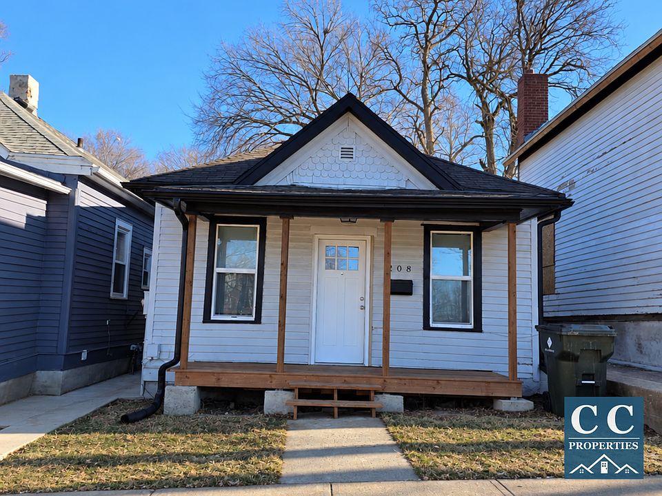 1st image of 208 Sioux St