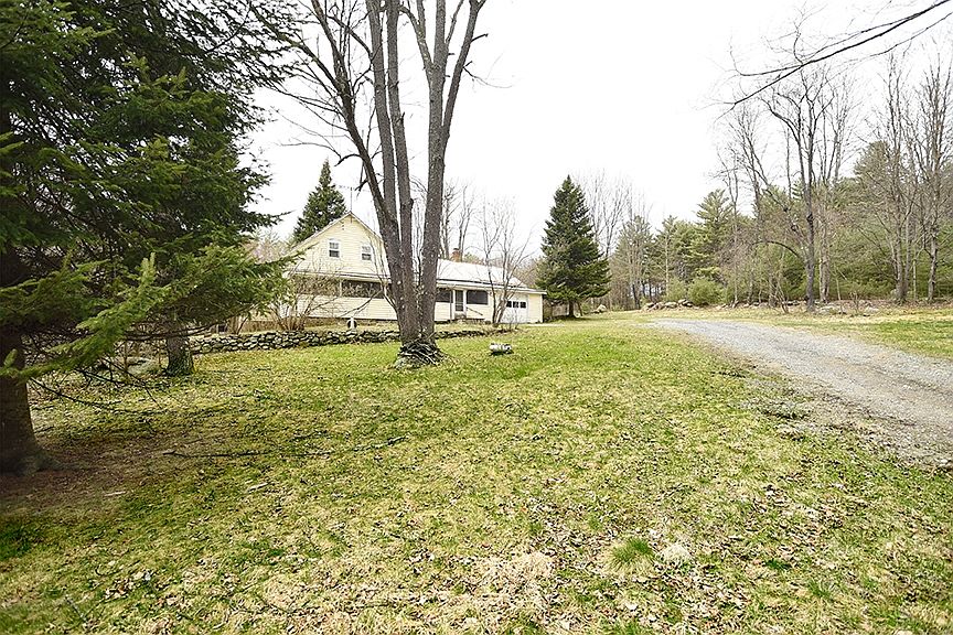 1st image of 27 Clute Dr