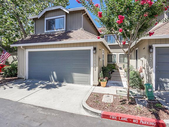 3rd image of 17080 Creekside Cir