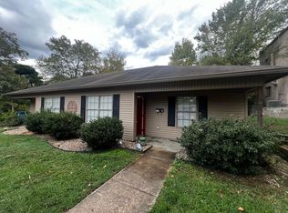 219 E Maple #B, Benton, AR 72015
