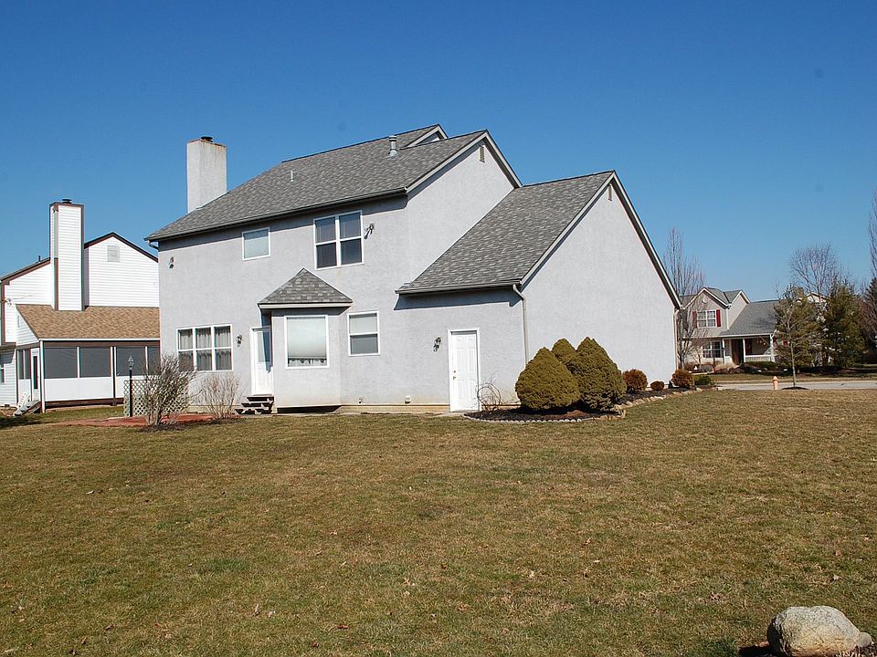 2nd image of 6799 Bethany Dr