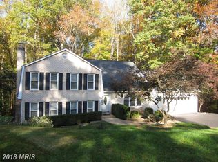 11406 Octagon Ct, Fairfax, VA 22030