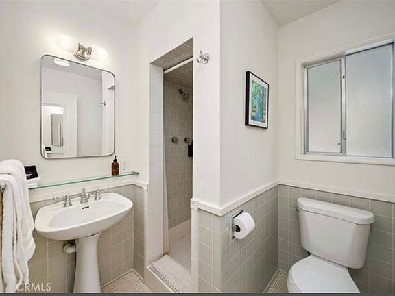 5th image of 5556 Tunitas Ave