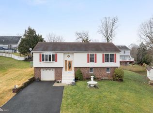 4734 Carlisle Ave, Feasterville Trevose, PA 19053