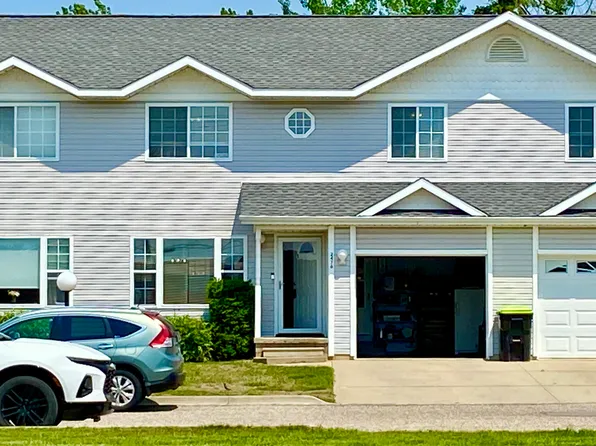 2476 W Branch Dr, West Branch, MI 48661