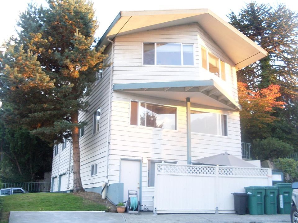 1st image of 6538 2nd Ave NE #6538