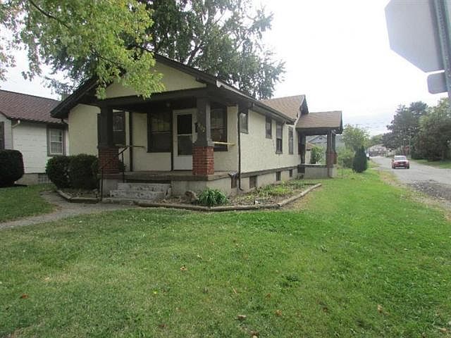 1st image of 902 Highridge Ave
