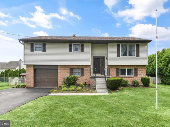 4756 Killian Ave, Reading, PA 19606