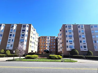 290 Anderson St Hackensack NJ | Zillow