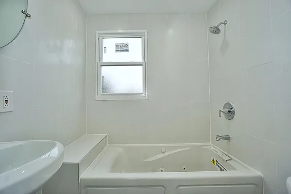 Sold by 5 Boro Realty Corp | media 34