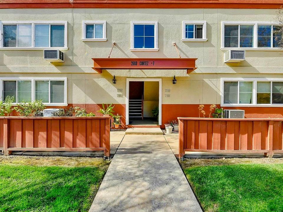 1st image of 2600 Cortez Dr Unit 7102