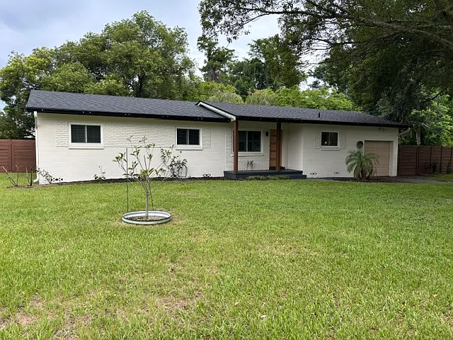 958 Hanover Ave