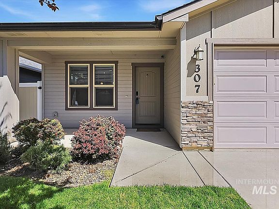 2nd image of 307 Crimson Cir S